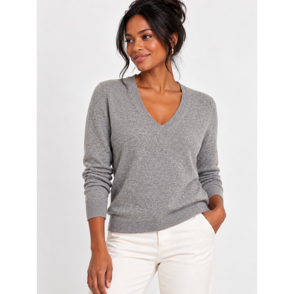 Quince 100% Mongolian Cashmere V-Neck Sweater Heather Grey Size M
